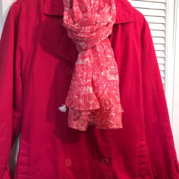 Jackets - Picture 5 of 8